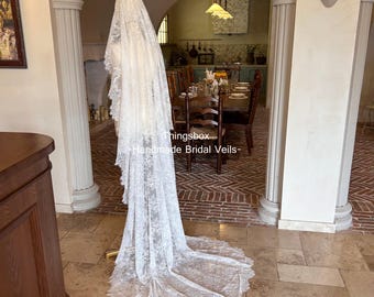 Flower Lace Mantilla Veil, French Floral Lace Wedding Veil, Soft Lace Mantilla Veil,Vintage Full Lace Bridal Veil, Lace Edge Veil, with Comb