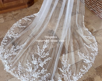 Delicate Beaded Floral Lace Wedding Veil Small Flower Leaf Lace Veil, Soft Sheer Tulle Veil with Comb,108" Chapel Cathedral Veil Ivory White