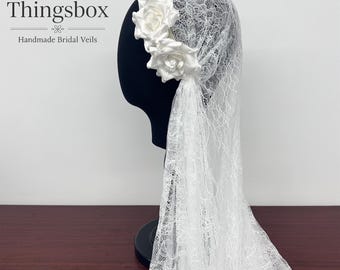 Vintage Mantilla Veil with Hairpin, Drop Veil, Lace Wedding Veil, Flowery Lace Bridal Veil, Tea Length, Outdoor Veil, Pearl Veil, Head Veil