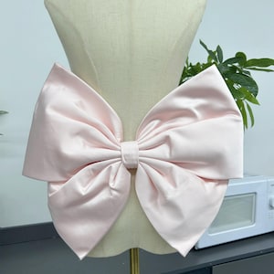 Light Pink Satin Bow Pink Large Taffeta Bow Wedding Dress Bow Detachable Bow for Bridal Dress, Wedding Accessory Custom Color Bow 18&quot;x12&quot;