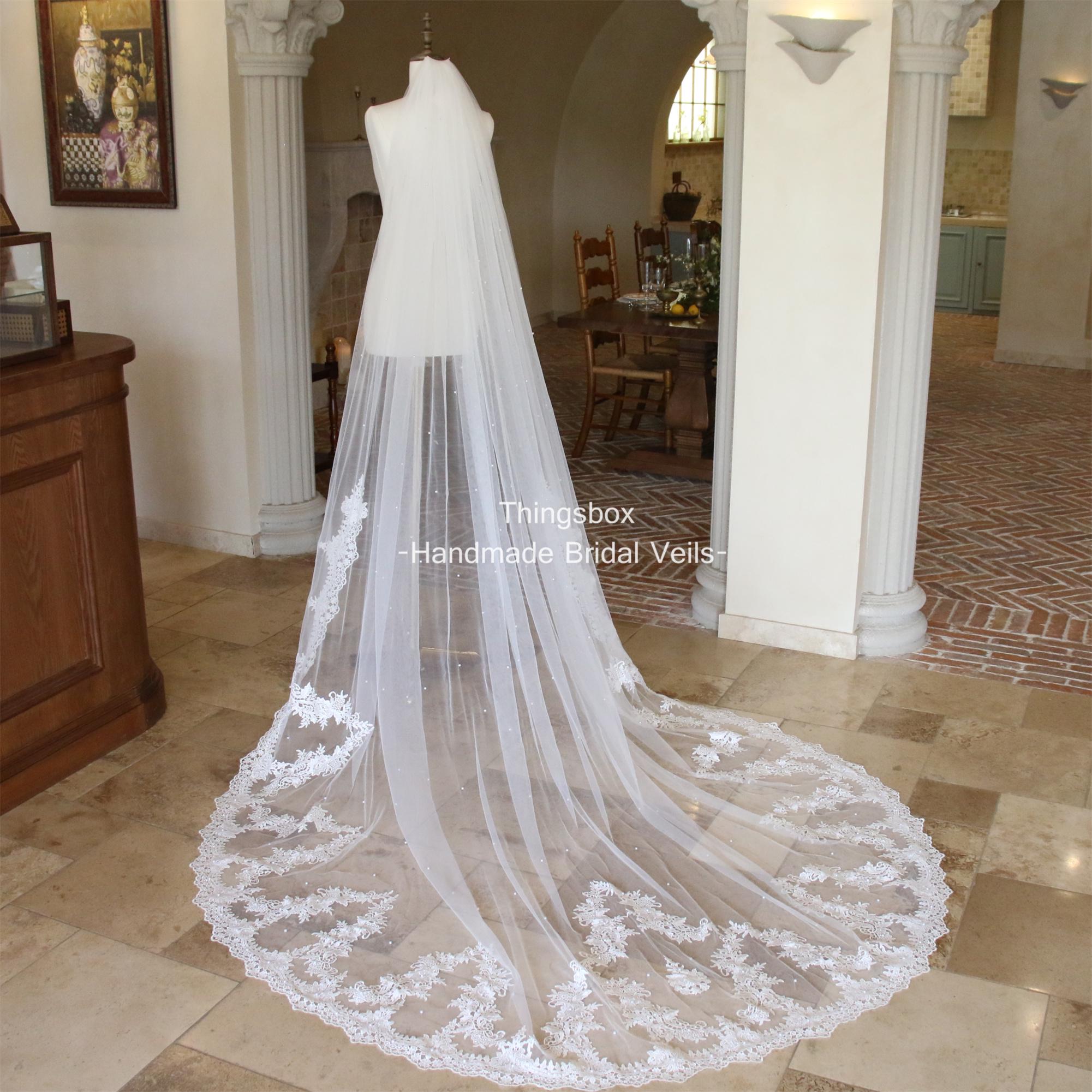 Pearl Embellished Scalloped Lace Wedding Veil, Classic 