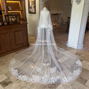2T Blusher Veil Flowers Lace Bridal Veil Blusher Wedding Veil Long Flowered Bohemian Wedding Veil, with Comb