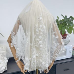 Elegant Beads Bridal Veils, Floral Beaded Wedding Veil, Ivory Veil Floral Veil Chapel Veil, Romantic Wedding Veil, Custom Length