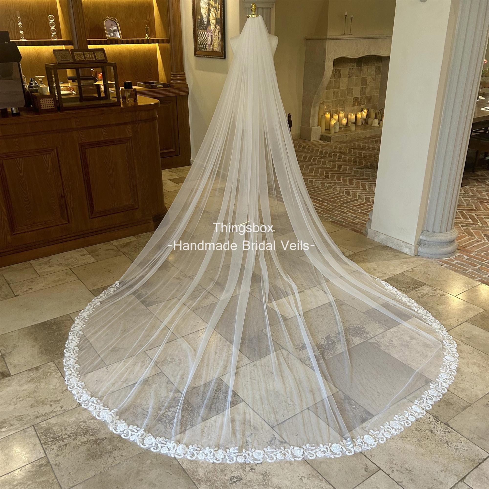 Lace-Trim Bridal Veil Hair Accessory - Ivory Lace Veil, Two Tier, Cathedral Length – Calily Bridal main image 2