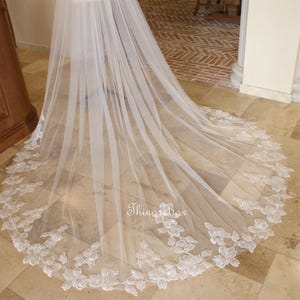 Leave Lace Wedding Veil Leaves Lace Bridal Veil 1 Tier Veil Tulle, Chapel Cathedral Veil Floral Leaf Veil with Comb Ivory White Veil