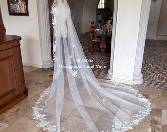 Flower Leaf Lace Mantilla Veil with Comb, Lace Trimming Wedding Bridal Veil Cathedral Veil Floral Outdoor Veil All Around Lace