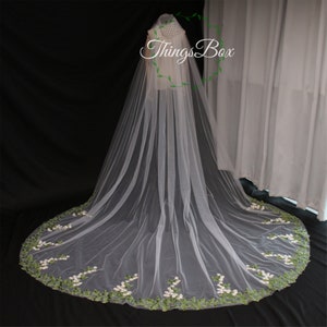 Green Leaves Floral Lace Embroidery Edge Wedding Veil with comb,1T Long Lawn wedding Veil Green Lace Round Fingertip Elbow Veil Custom