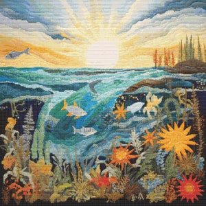 Könnte beinhalten: Eine farbenfrohe Unterwasser-Szene mit einer strahlenden Sonne, die über der Oberfläche scheint. Der Meeresboden ist gefüllt mit Korallen, Seesternen und Fischen. Die Szene ist im Mosaik-Stil gemalt.