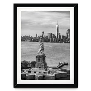 Freiheitsstatue Schwarzweiß-Fotografie, New York Wandkunst, Architektur gerahmtes Kunstwerk für Bürodekor