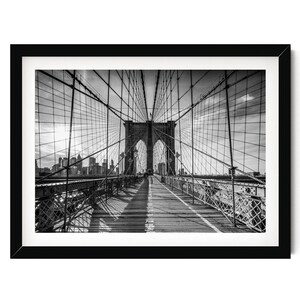 Impresión en blanco y negro del Puente de Brooklyn: Fotografía artística de la ciudad de Nueva York