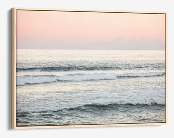 Duży obraz oceaniczny: oprawiona dekoracja ścienna z nadmorską babcią, w stylu vintage chic