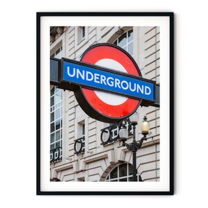 Arte murale di Londra, stampa fotografica del cartello della metropolitana, opera d'arte incorniciata della stazione della metropolitana, fotografia artistica, regalo extra large per la casa
