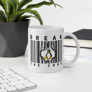 Brechen Sie den Code Becher, Strichcode Strichmännchen Becher, Punk Tux Cup, Programmierer & Hacker Geschenk, Geburtstagsgeschenk für Programmierer und Technikfreaks Bild 7