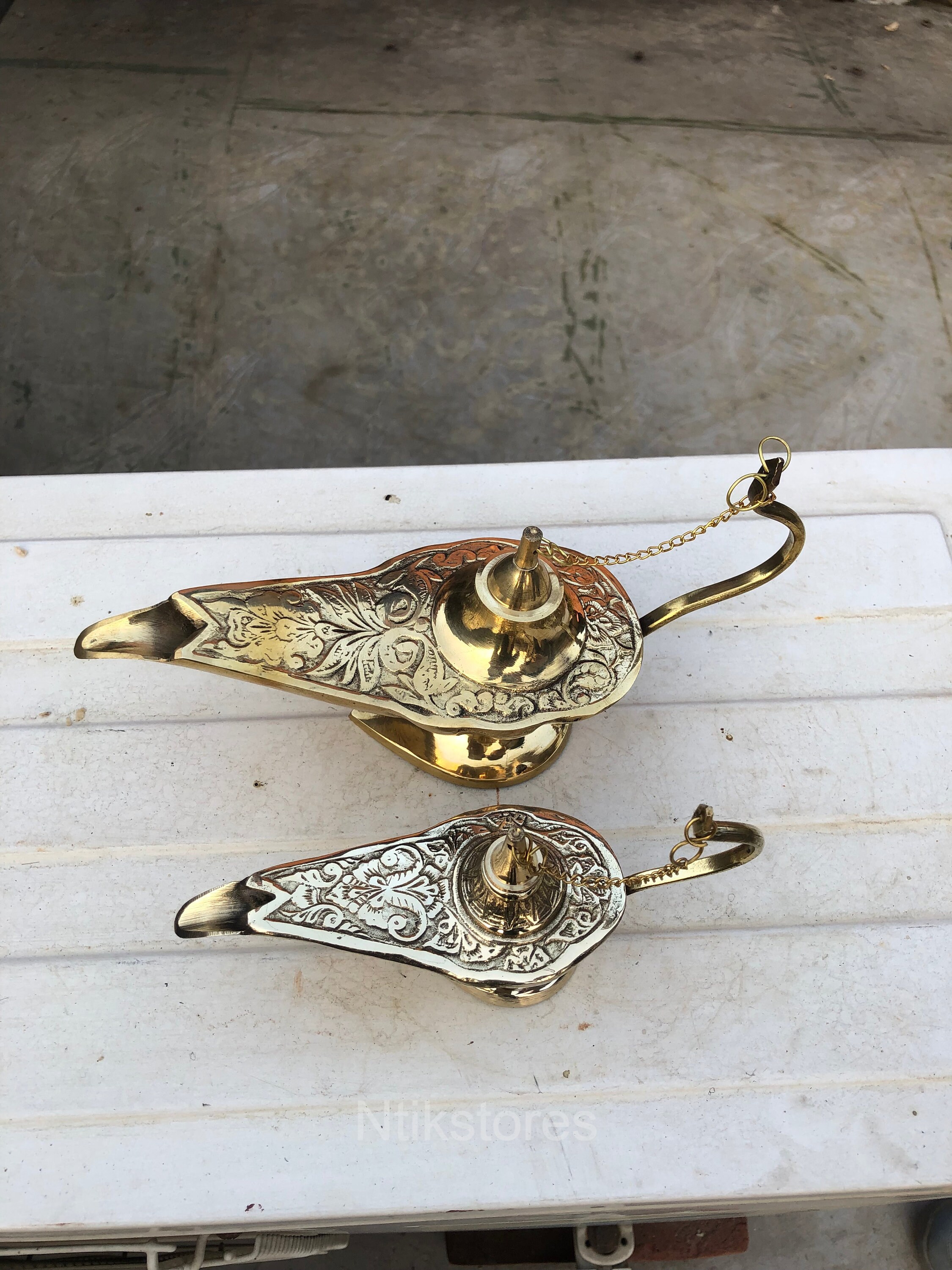 Brass Aladdin Oil Lamp Genie Vintage Solid Polish & Antique Magic