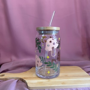 Pilz Glasbecher mit Bambus Deckel & Strohhalm | 16 Unzen Eiskaffeeglas | Cottagecore ästhetik Becher | Geschenk für Kaffeeliebhaber