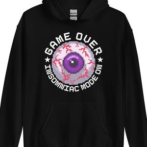 Pixel Eye Gaming Hoodie: Soft Cotton-Blend Gamer Sweatshirt