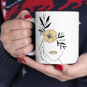 Sophisticated Line art Coffee Mug : Minimalist line art fact drawing