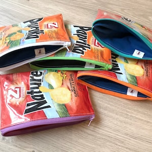 Handgjord påse tillverkad av återvunnen förpackning