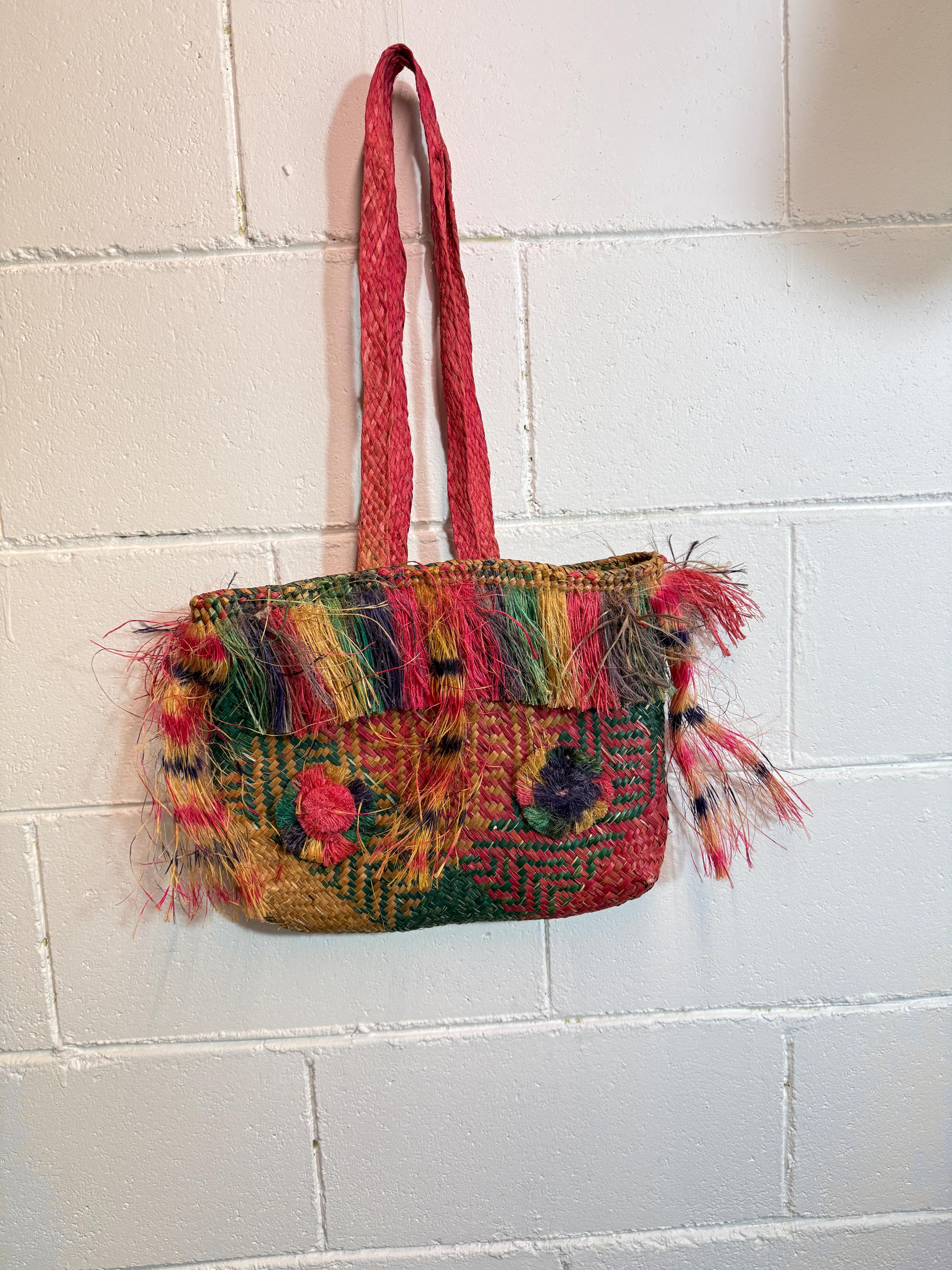 手編みラフィアバスケットトートバッグ｜パプアニューギニアの民芸品