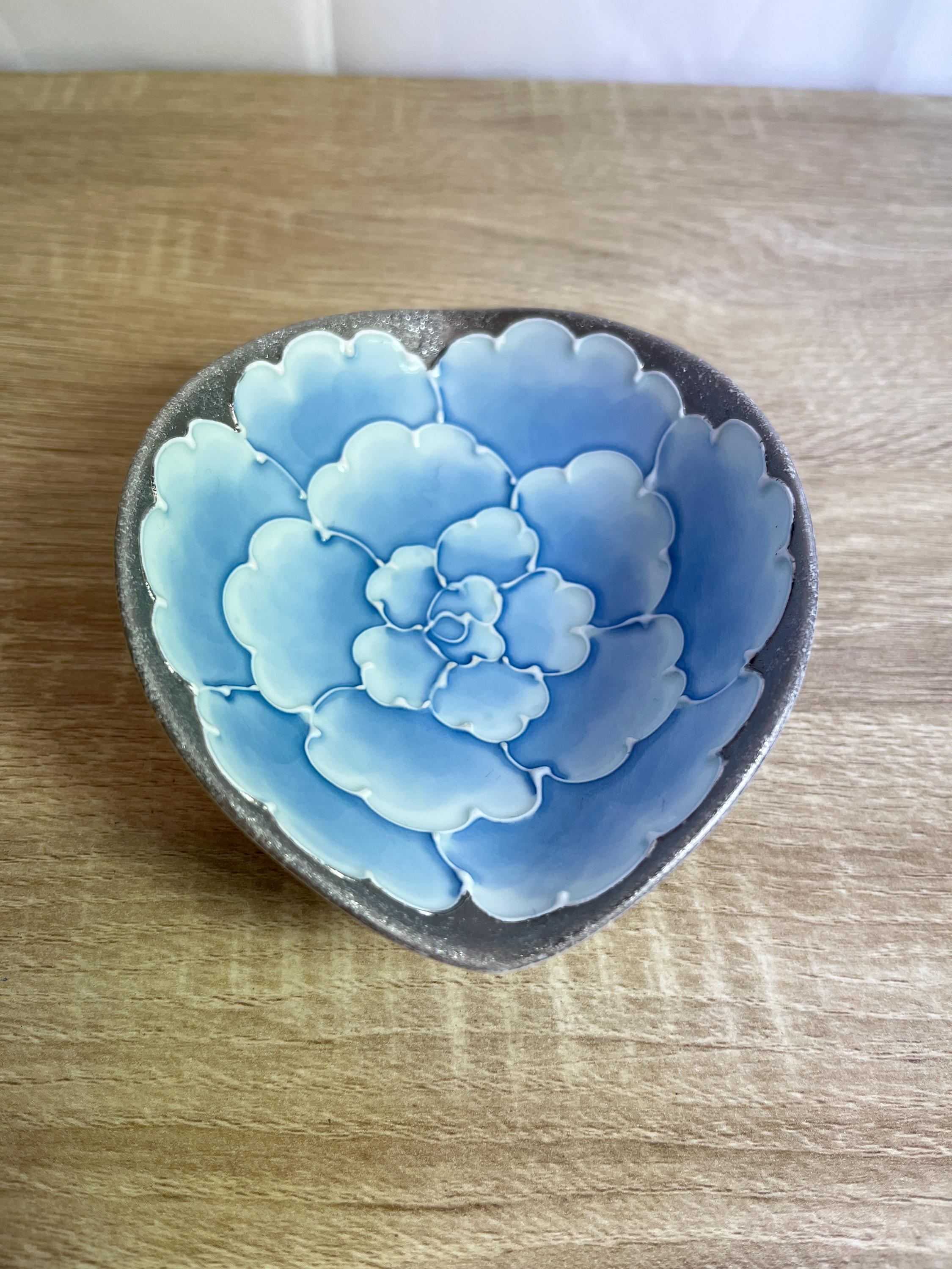 食器 Japanese Arita-yaki Ceramic Small Bowl Handmade Arita Yaki Bowl Japanese Porcelain Blue Floral Tableware