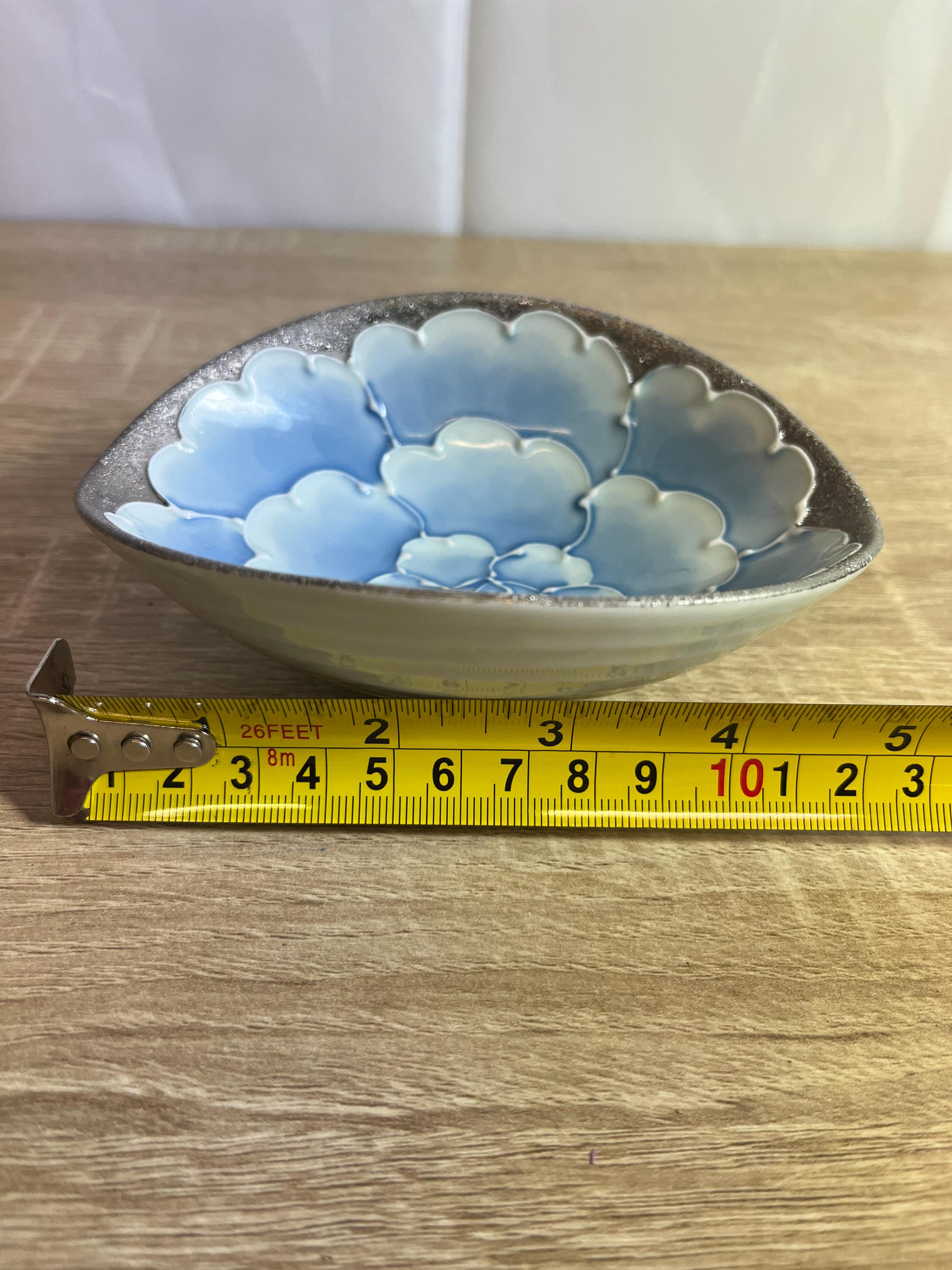 Handmade Arita Yaki Bowl Japanese Porcelain Blue Floral Tableware