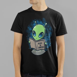 Schattig Alien Shirt, Groene Alien Tshirt, Motiverend Shirt, Inspirerend Shirt, Space Tshirt Mens, Space Shirt Womens, Funny Alien Shirt