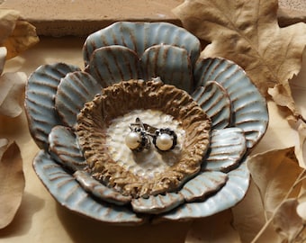 Ceramic flower plate for rings. Plate for jewelry. Small serving plate in the shape of a flower