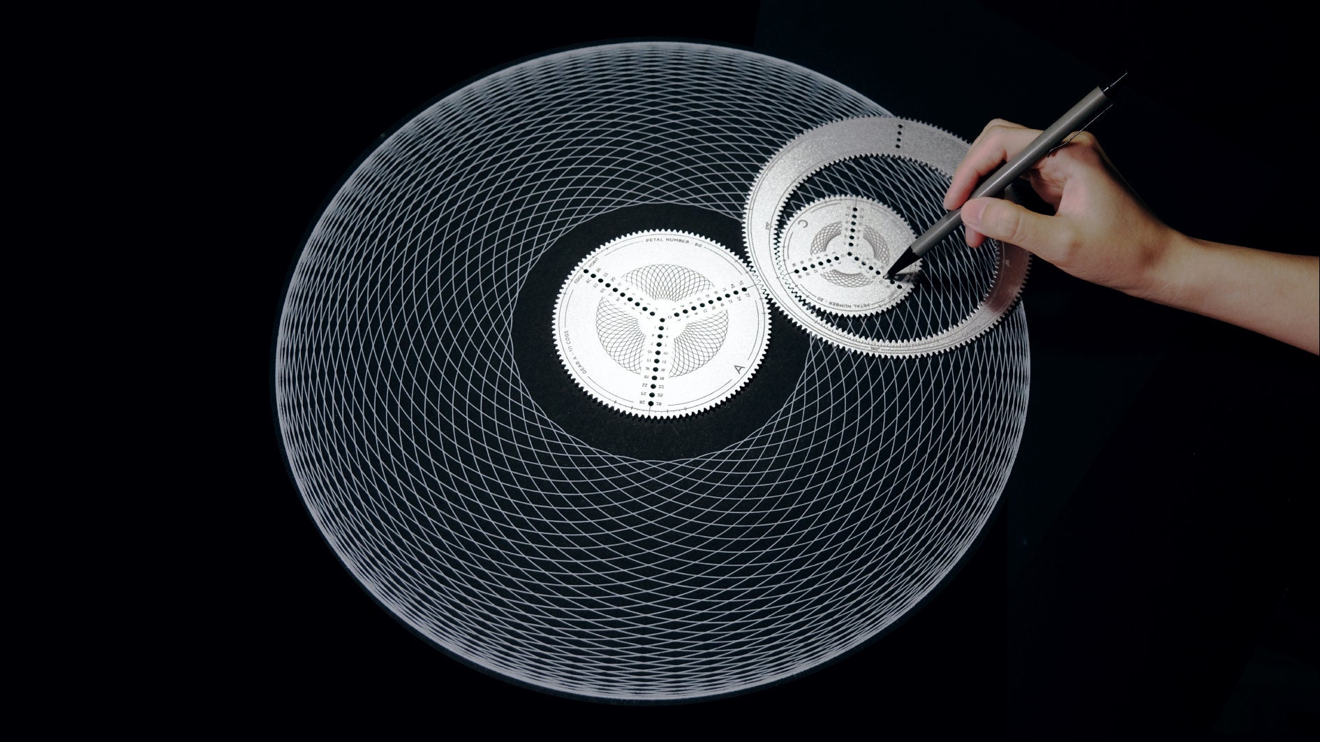 Professional Spirograph Drawing Toolset - PLANARC 2.0 Spiral