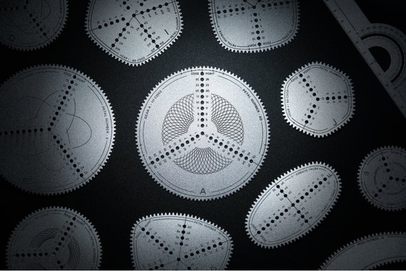 723N9レ 未使用 Planarc Spiral Maker 2.0 Professional Spirograph Drawing Toolset - PLANARC 2.0 Spiral