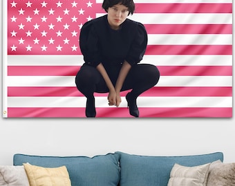 Tapiz de la bandera rosa de Léa Seydoux, decoración de pared con la bandera de EE. UU., decoración patriótica para habitaciones, póster moderno de la bandera rosa, decoración para dormitorios, decoración del 4 de julio