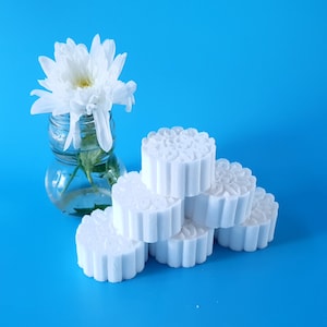 Juego de 6 bombas de ducha grandes (40 g cada una) con cristales de eucalipto y mentol, bombas de ducha hechas a mano en el Reino Unido / Totalmente natural + aceites esenciales
