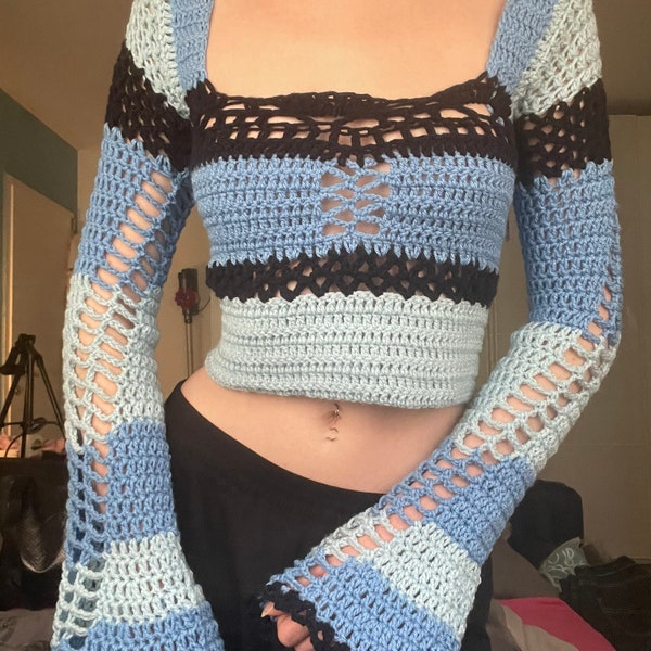 Andromeda Top in blue –  Crochet Top with Trumpet Sleeves