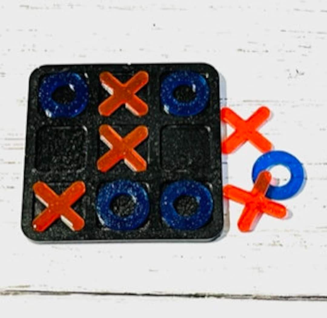 Mini Wooden Tic Tac Toe Board Game — The Berry Basics