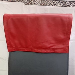 本物のラムスキンレザーリクライニングチェア、アーム、椅子、ソファーヘッドレストカバー、家具プロテクター、ラブシートカバー、レザーリクライニングチェアスリップカバー - レッド