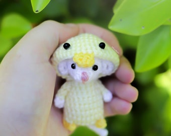 PATROON gehaakt amigurumi: tjilp de muis in een eendjekostuum, Engelse pdf