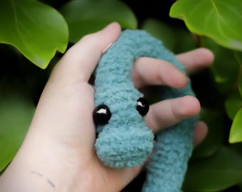 Schema per amigurumi all'uncinetto: Fern, il serpente soffice, PDF in inglese