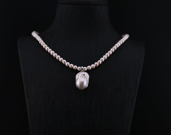 Blushing Elegance - Pink Beaded Pearl Necklace with a Pink Baroque Pearl