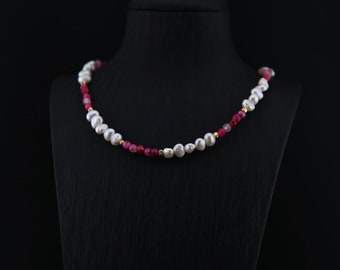 Pearl Harmony: Elegant Fusion of Irregular Pearls and Pink Stone/Agate - 2024 Mother's Day Gift