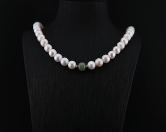 Pearl Necklace with He Tian Jade - Beaded Pearl Necklace - Jade - Mom's Favorite Gift - Hand-knotted