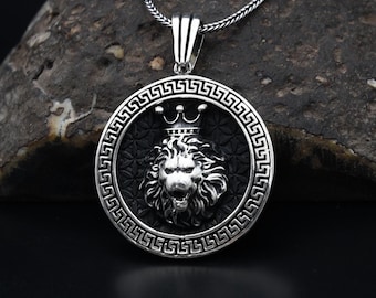 王冠を戴いたライオンのシルバーネックレス、925スターリングシルバー
