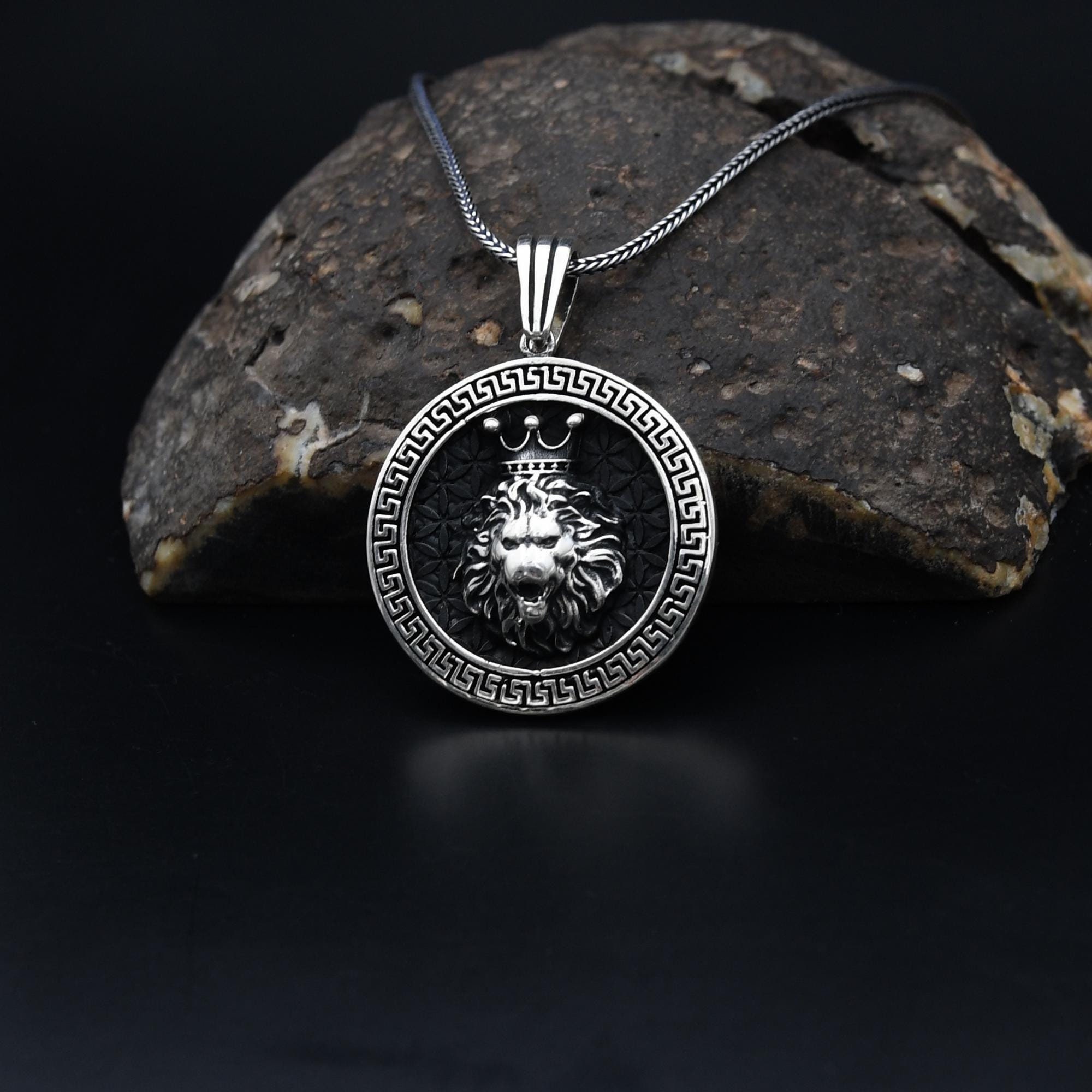 王冠を戴いたライオンのシルバーネックレス、925スターリングシルバー