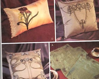 Vogue Craft Mary Jo Hiney Designs Beaded Pillow Covers Table Scarf New UNCUT Pattern 7817