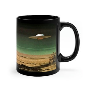 KOSTENLOSER Versand!  Sci-Scapes: Saucer Over Altair IV - Ein bildgewaltiges Rundumbild von Forbidden Planet - 1950s Sci-Fi