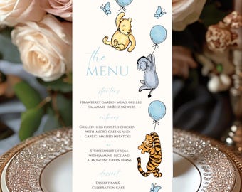 Puede incluir: Un menú temático de Winnie the Pooh con globos azules y verdes, mariposas e ilustraciones de Winnie the Pooh, Piglet y Tigger. El menú incluye opciones de entrantes, platos principales y postres.