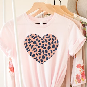Leopard Heart T-shirt, Women&#39;s T-shirt, Valentine&#39;s Top, Leopard shirt
