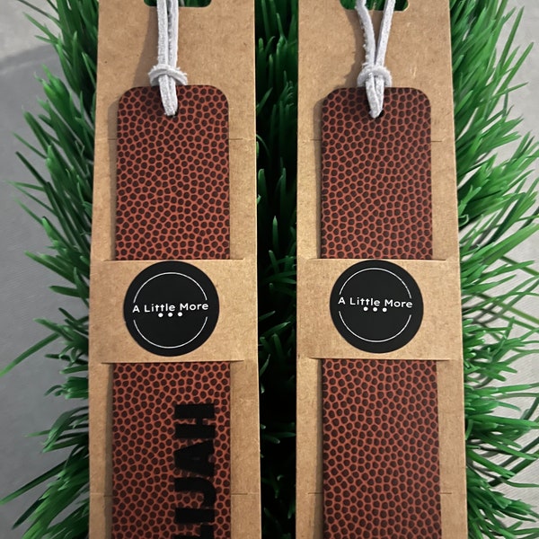 Football Bookmark with optional Name personalization | The perfect gift for boys, girls and adults | Cool Sports Bookmark