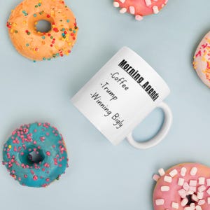 Tazza da caffè divertente Donald Trump / Tazza DJT / Regalo patriottico / Inizio della giornata alla grande / Tazza sostenitore di Trump / Idea regalo tazza conservatrice