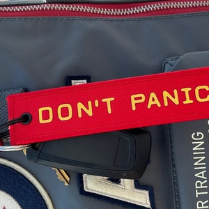 DON&#39;T PANIC Custom Key Tag | Personalized Double-Sided Jet Tag | Car & Motorcycle Keychain | Flight Tag | Perfect for Gift Him Dad