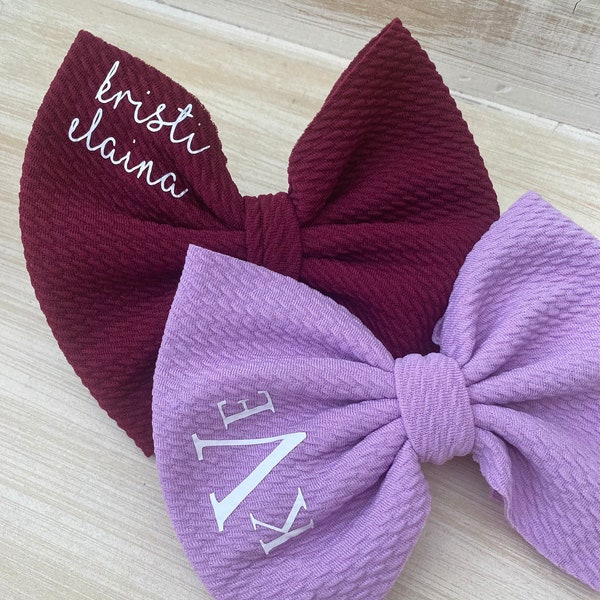 Personalized Set of 2 Bows Name and Initials Bow for Baby Name Bow Girl Monogram Baby Shower Gift Custom Bow Birthday Girl Bow Gift for Baby
