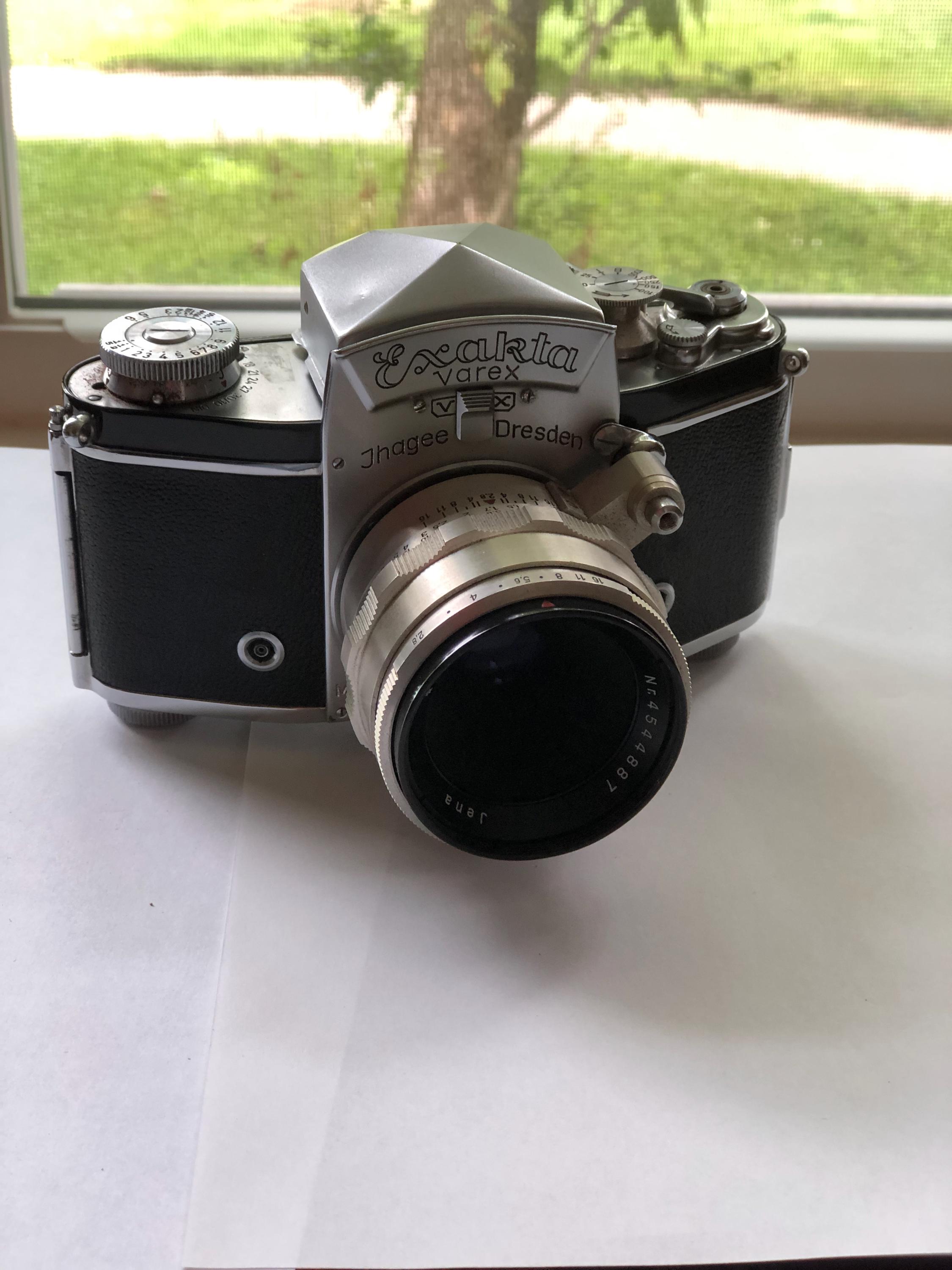 フィルムカメラ Exakta Varex VX Carl Zeiss Tessar 2.8/50 Vintage Exakta Varex VX 35mm SLR Film Camera With Carl Zeiss Jena